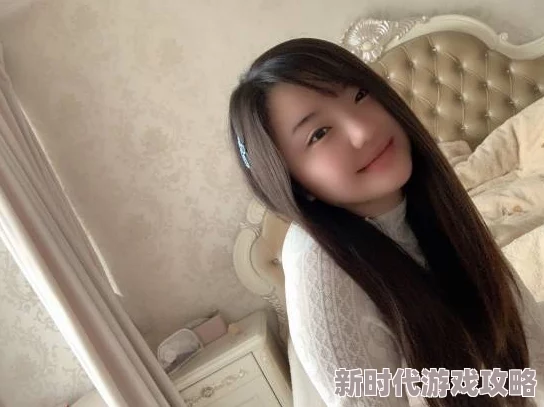 色丁香婷婷网友称其作品风格独特引发争议